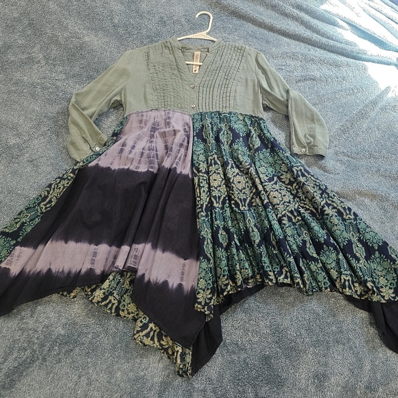 S/M - Recycled Fashion Tunic - Picture 2 of 5